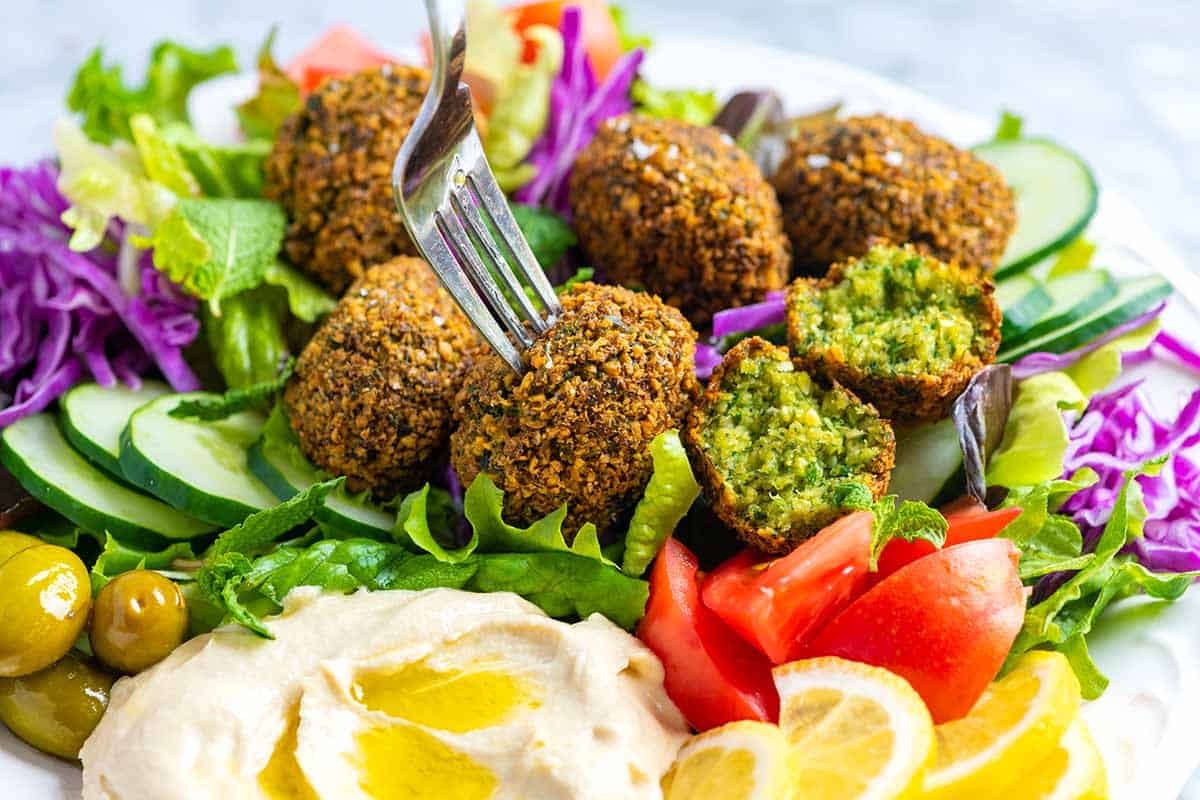 Craft Authentic Falafel Spice Mix: Easy DIY Recipe & Versatile Uses